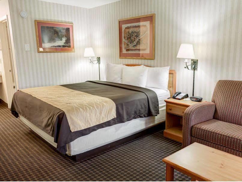Quality Inn Half Moon Bay-Miramar Beach Exteriör bild